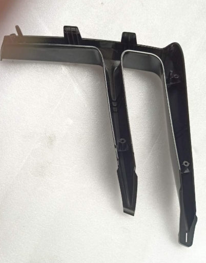 2803107-E0020-A000000>Left decorative strip of front bumper