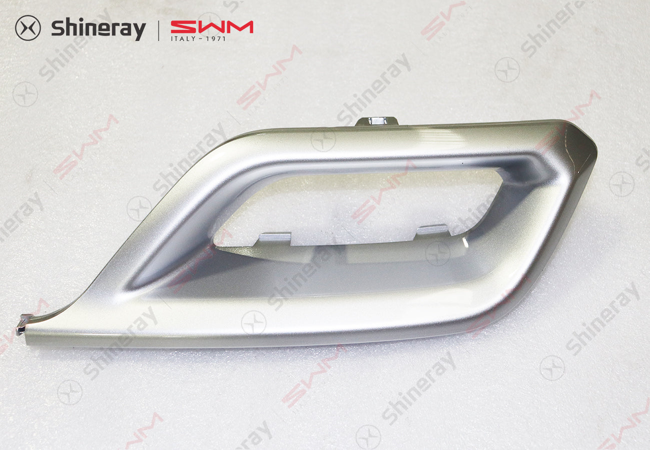 2804121-DA020-A000000>Rear bumper decorative bright strip (left)