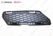 2804141-DA010-A000000>Exhaust pipe decorative panel (right)