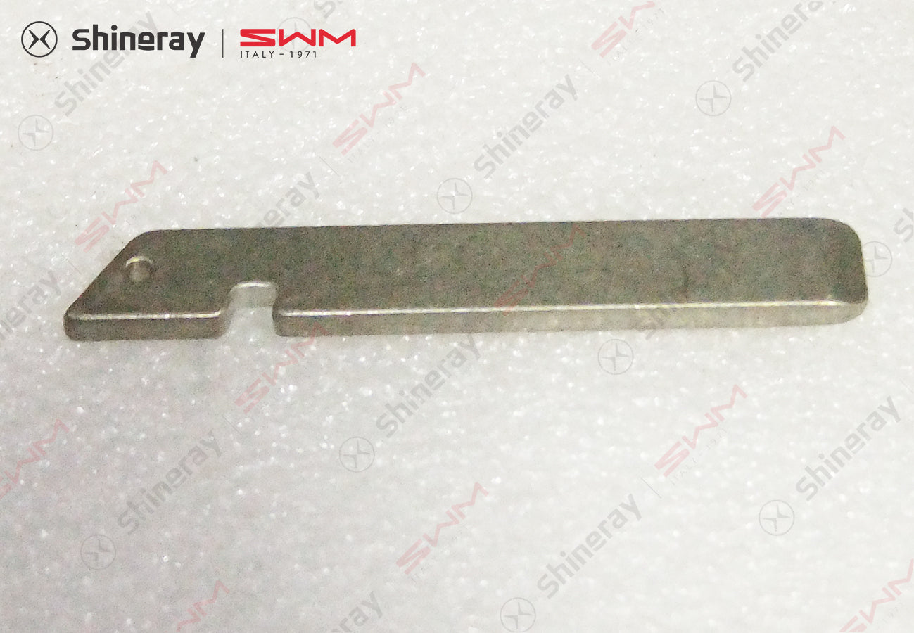 3704140-DA020-A000000>Keyblade