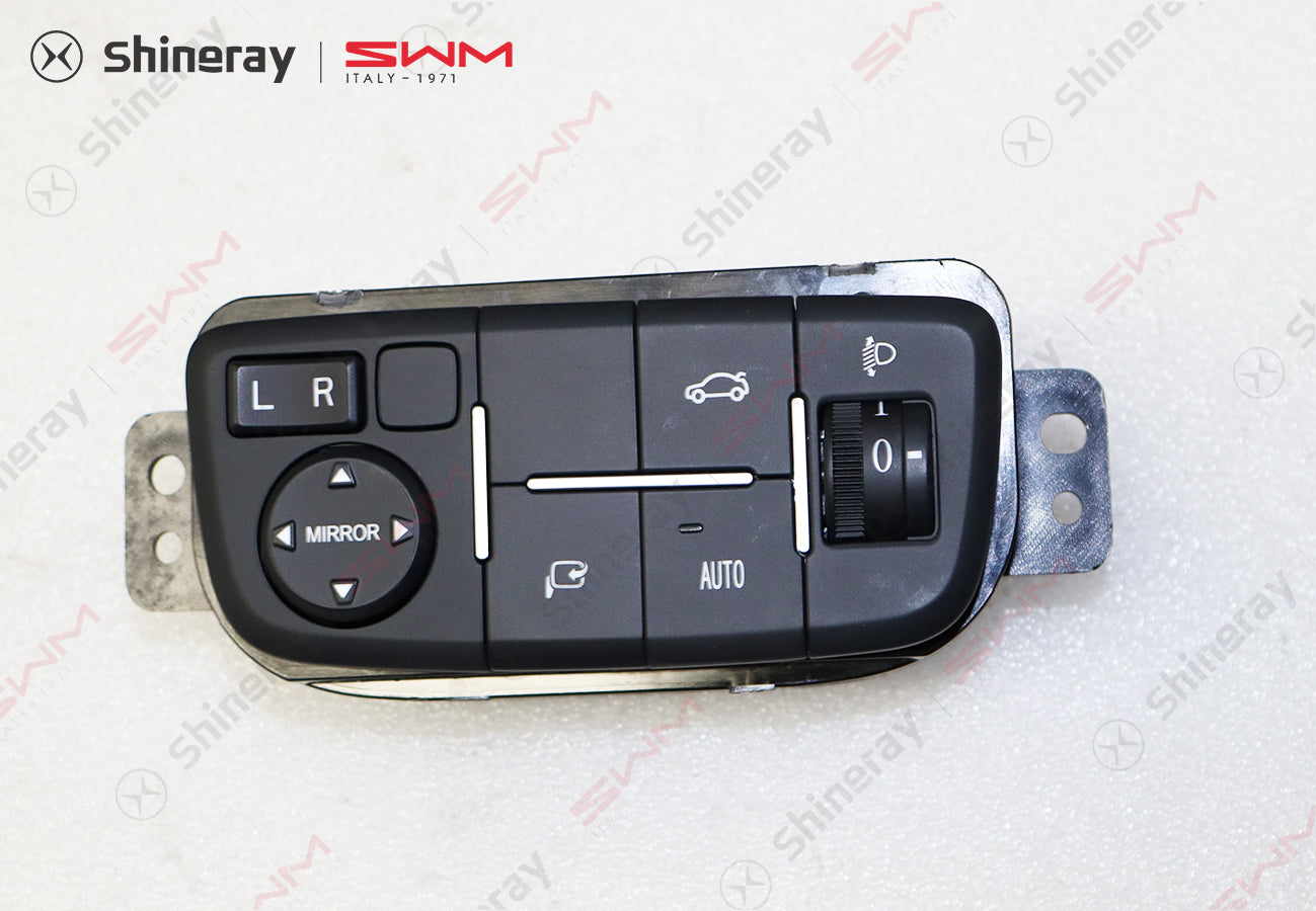 3750110-E0050-A000000>Small switch group 5 (integrated electric rearview mirror with folding switch and electric tailgate)