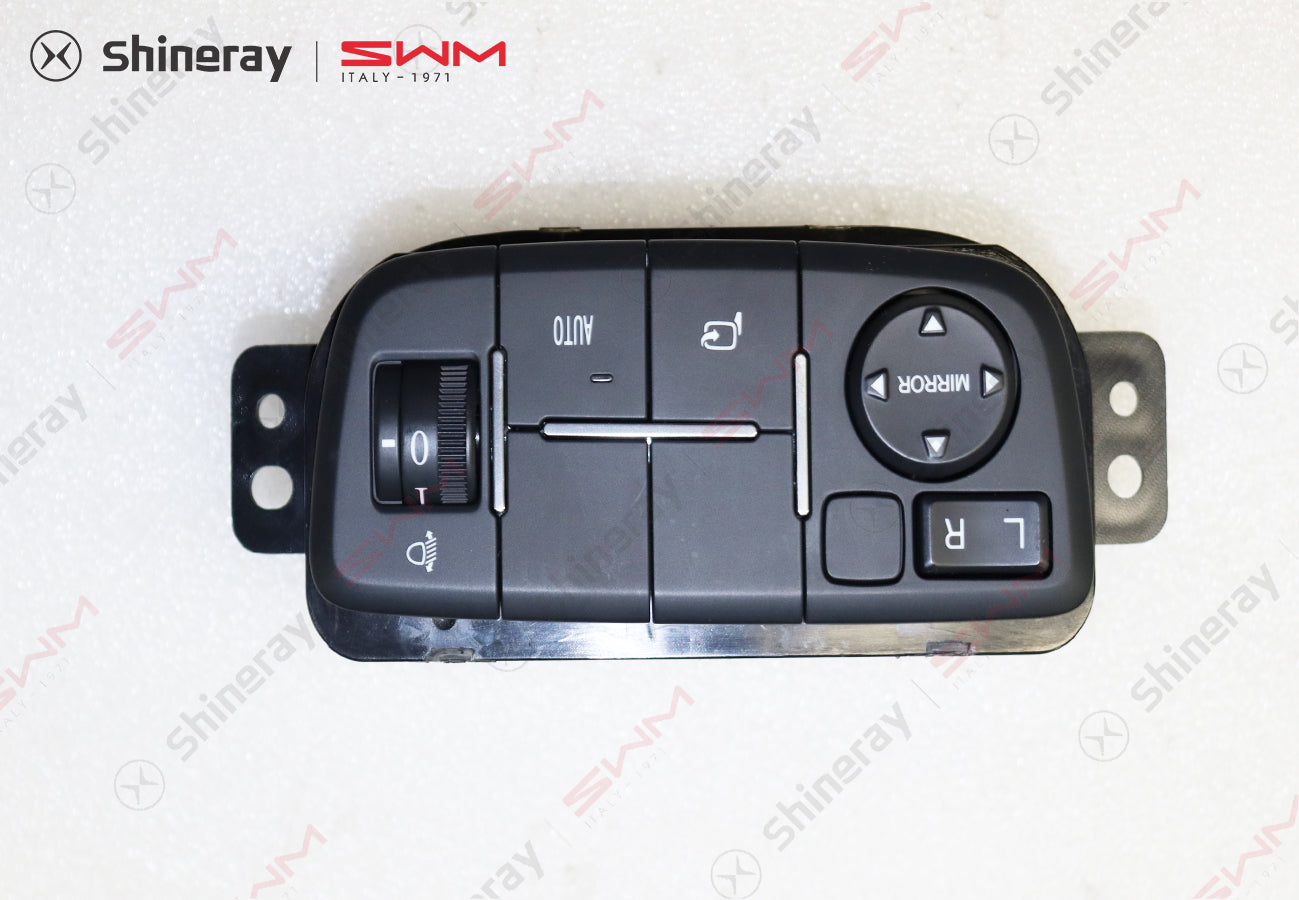 3750110-E0040-A000000>Small switch group 2 (integrated electric rearview mirror with folding switch)>6MT,6AT