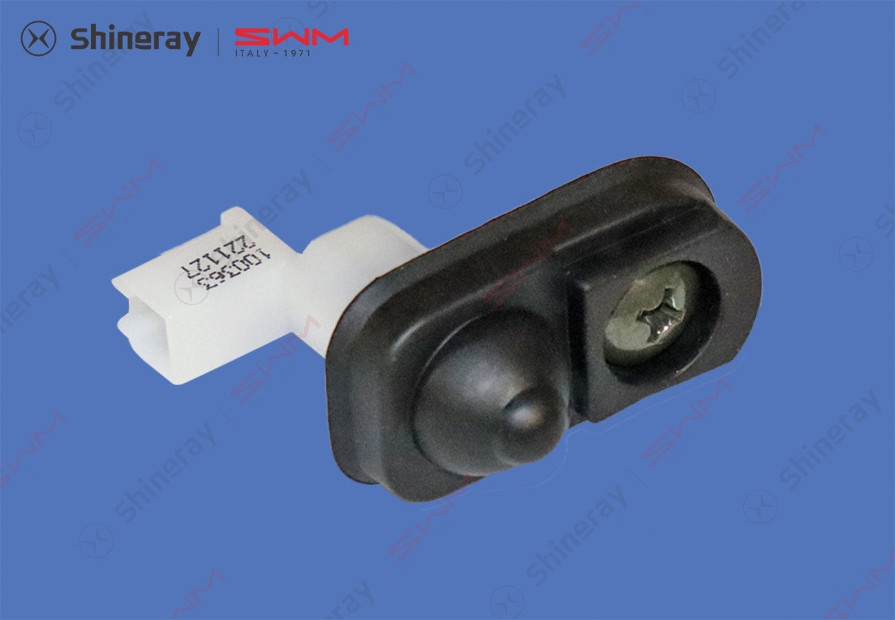 3758100-C0010-A000000>Door light switch