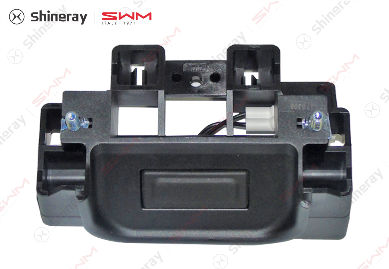 3790100-D0010-A000000>Back door switch