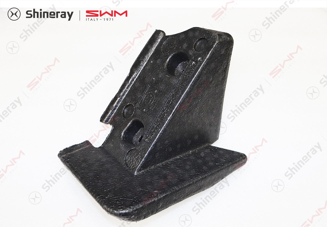 5109102-E0010-B100000>Foot rest board foaming