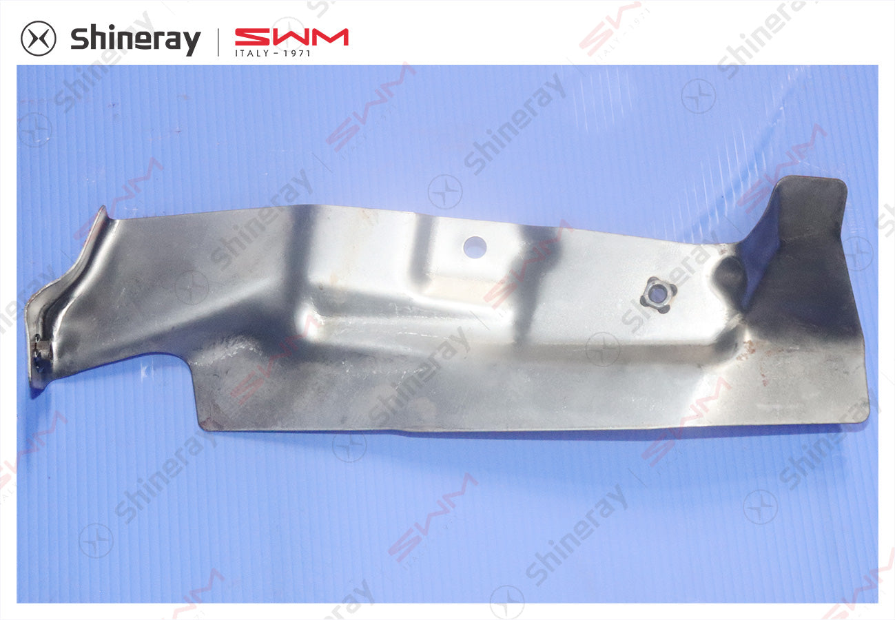 5301023-D001L-A000000>Left wiper mounting bracket assembly