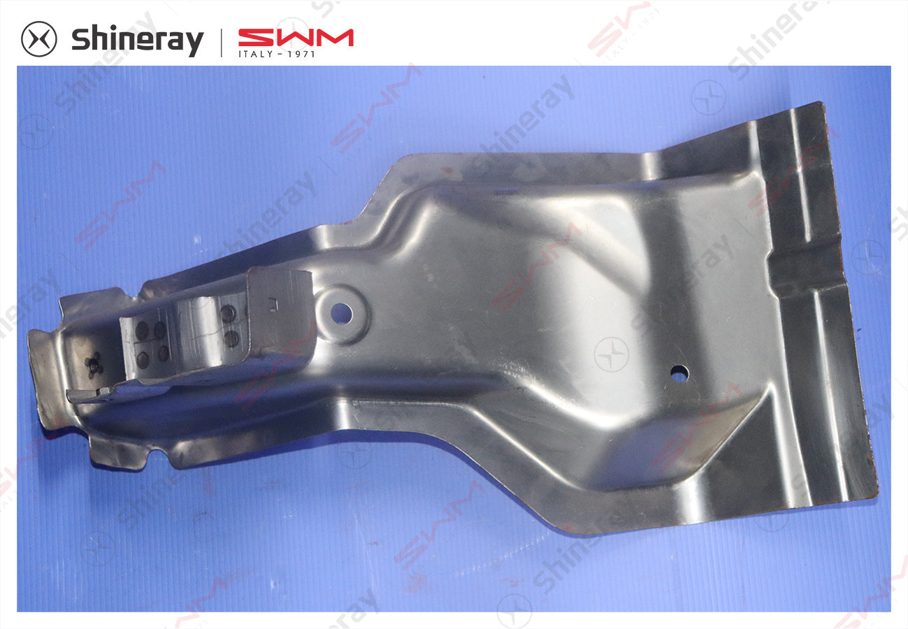 5301530-D0010-A000000>Left hinge mounting plate assembly