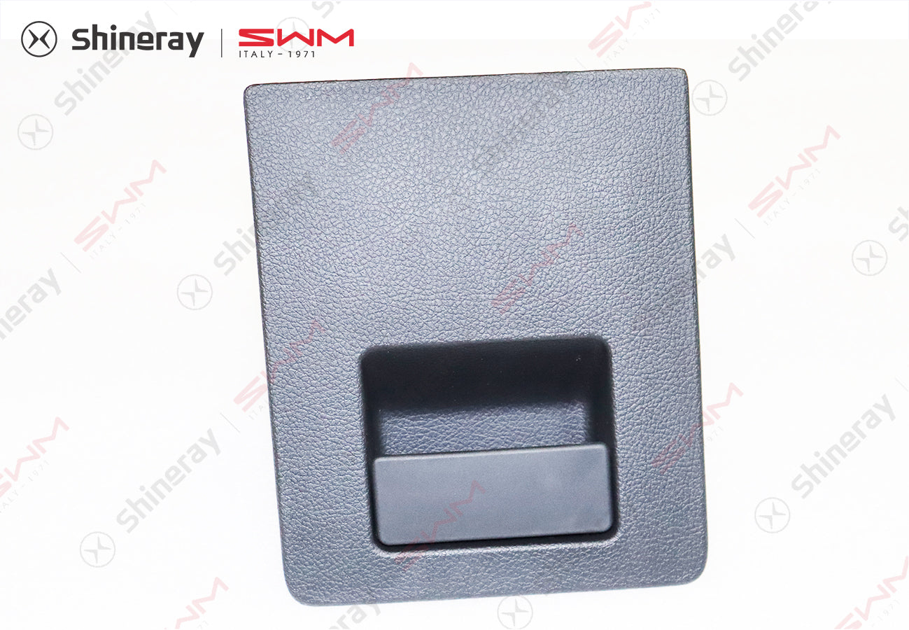 5306163-DA010-A000000>Instrument panel maintenance cover assembly