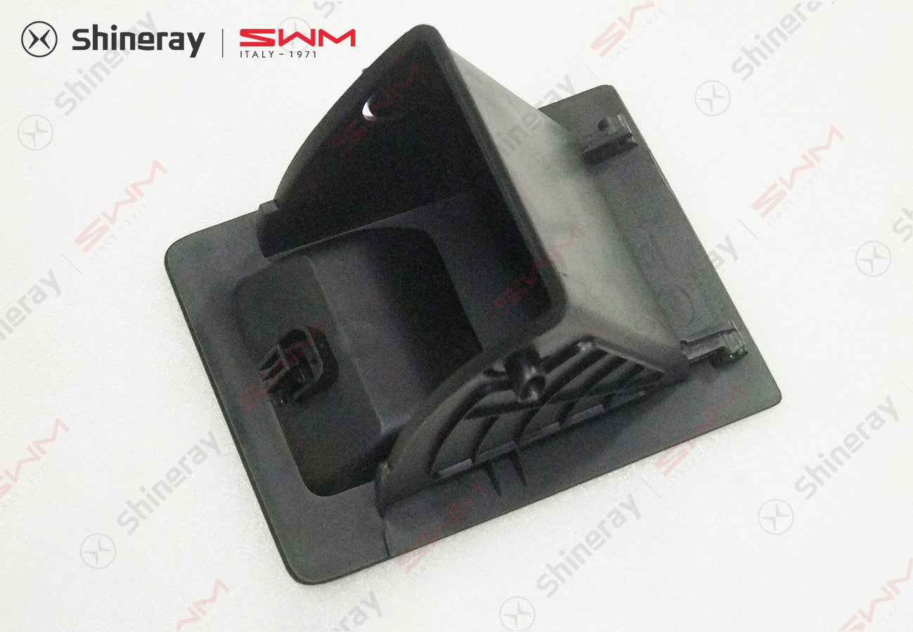 5306163-DA010-A000000>Instrument panel maintenance cover assembly