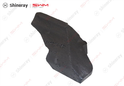 5402314-E0010-A000000>Sealing element on right fender