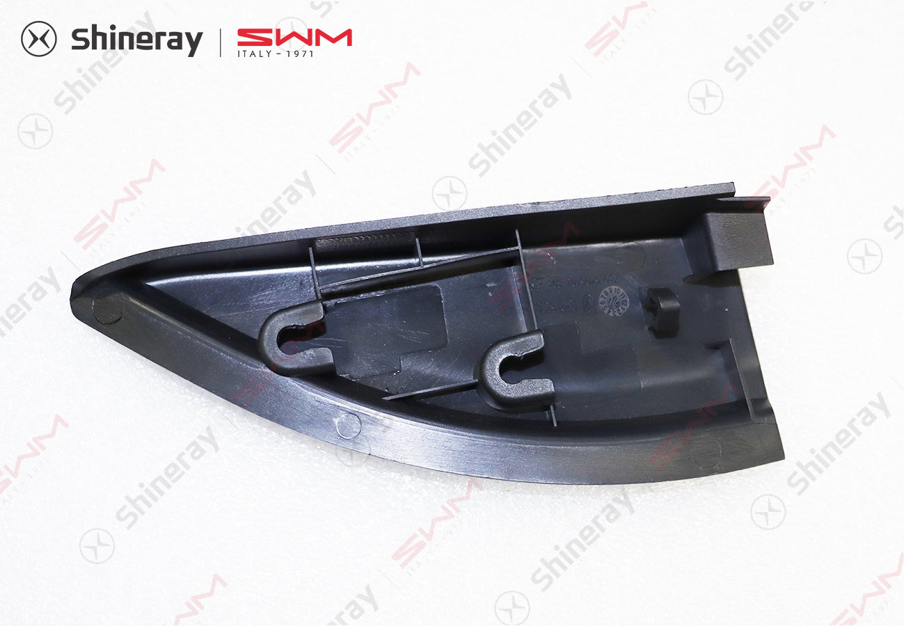 5406101-BB010-A000000>Left front window triangular trim body (light color