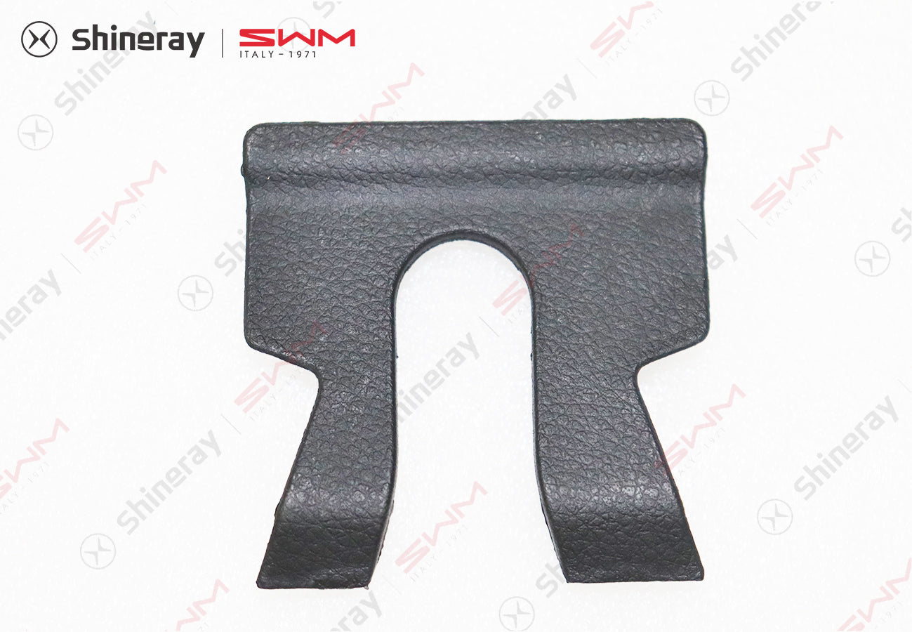 5412352-E0010-A000000>Tailgate sill cover plate