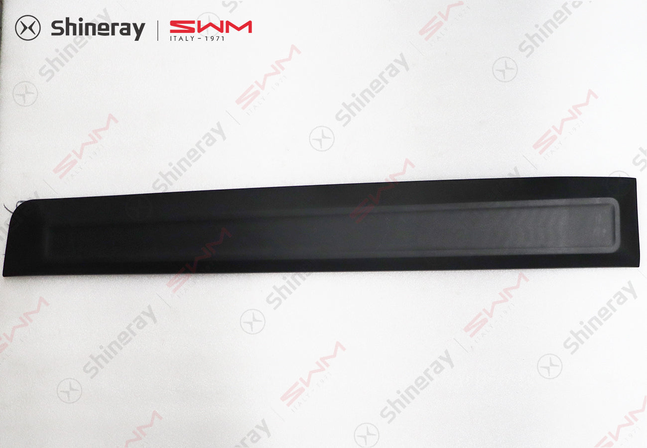 5500200-FA010-A000000>Right front door anti scratch strip assembly