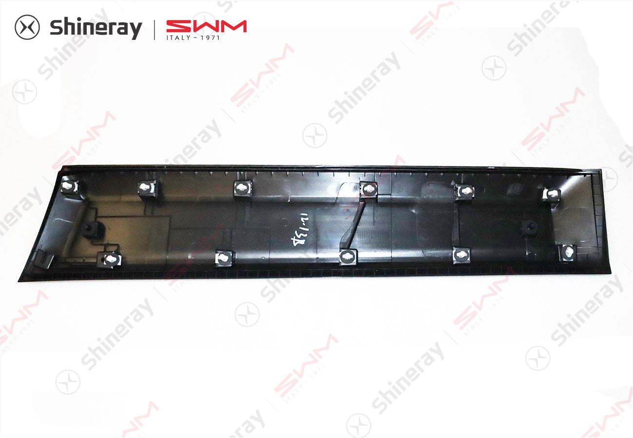 5500400-FA010-A000000>Right rear door anti scratch strip assembly