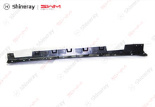 5500600-FA010-A000000>Right door sill guard assembly