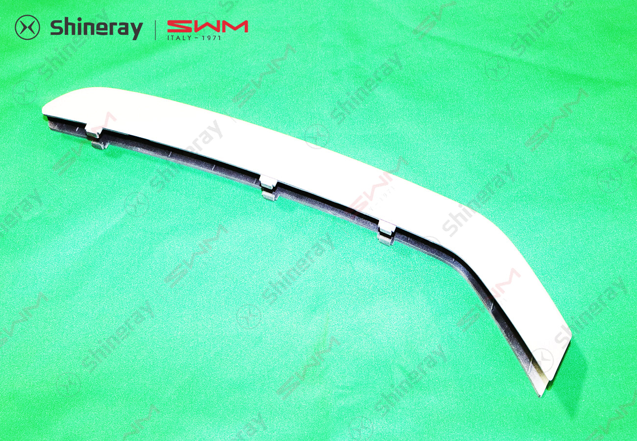 5509220-DA010-A000000>Grille color decorative bright strip 2