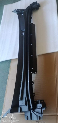 5532100-E0020-AA00000>Windshield grille assembly (with holes)