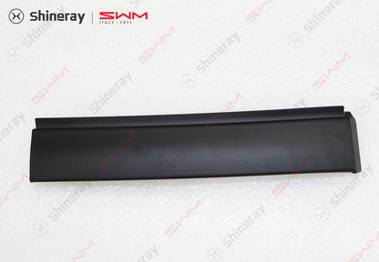 5704101-D0020-A000000>Left top molding front section (with luggage)