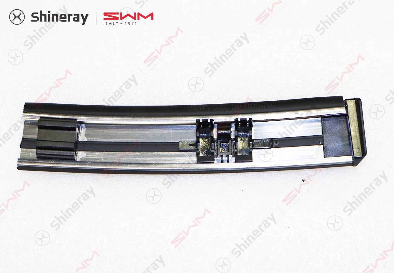 5704102-D0020-A000000>Front section of the right side top moldingwith luggage rack)