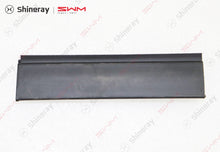 5704107-D0020-A000000>Left top molding rear section (with luggage)