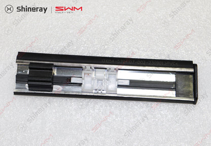 5704107-D0020-A000000>Left top molding rear section (with luggage)