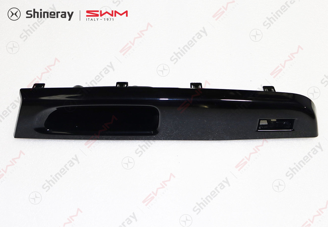 6102207-C0010-A000000>Right front switch panel (painted)