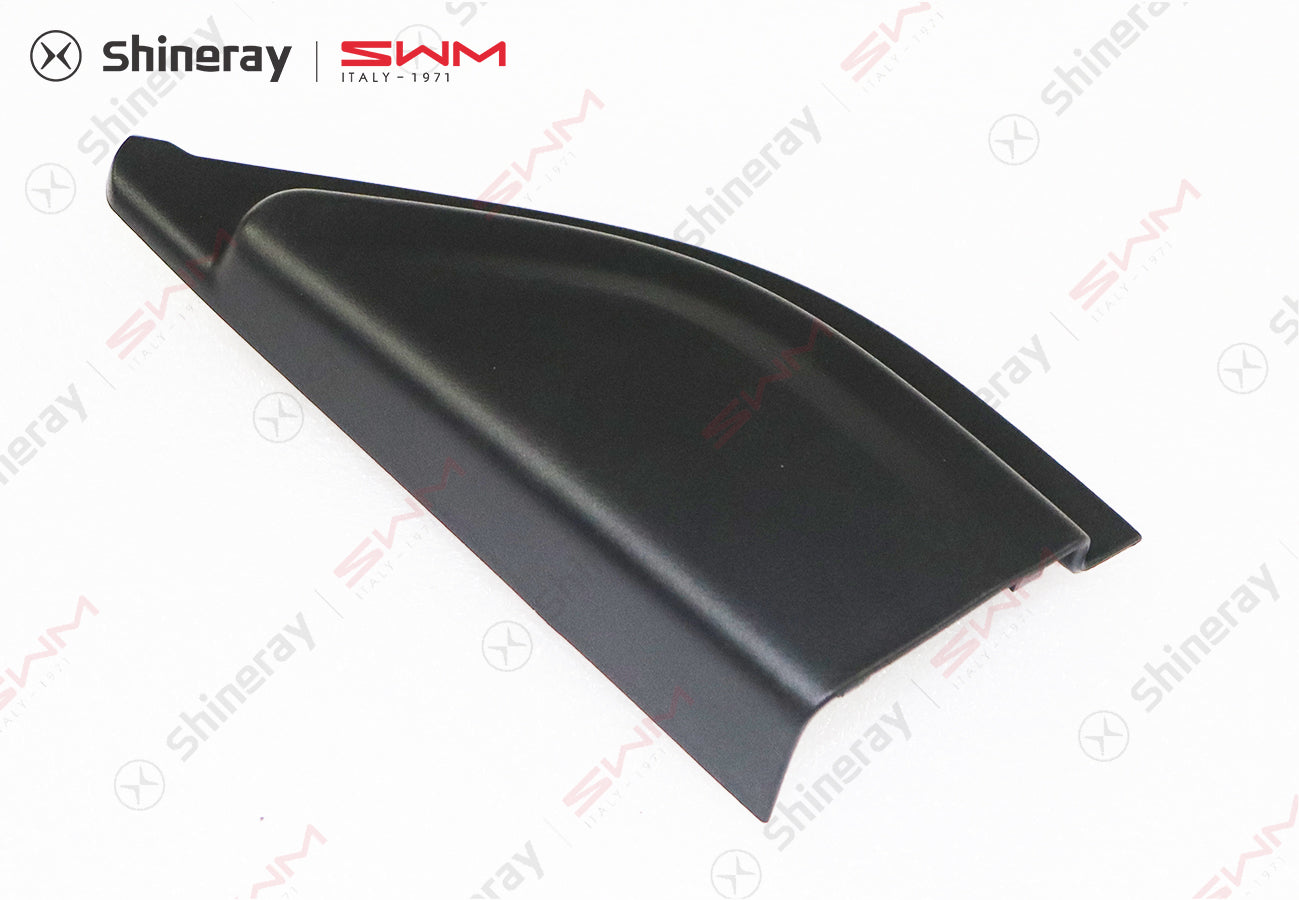6102500-D0010-A000000>Left front door triangular window trim