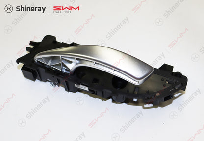 6105310-E0010-A000000>Left door interior handle assembly (silver spray)