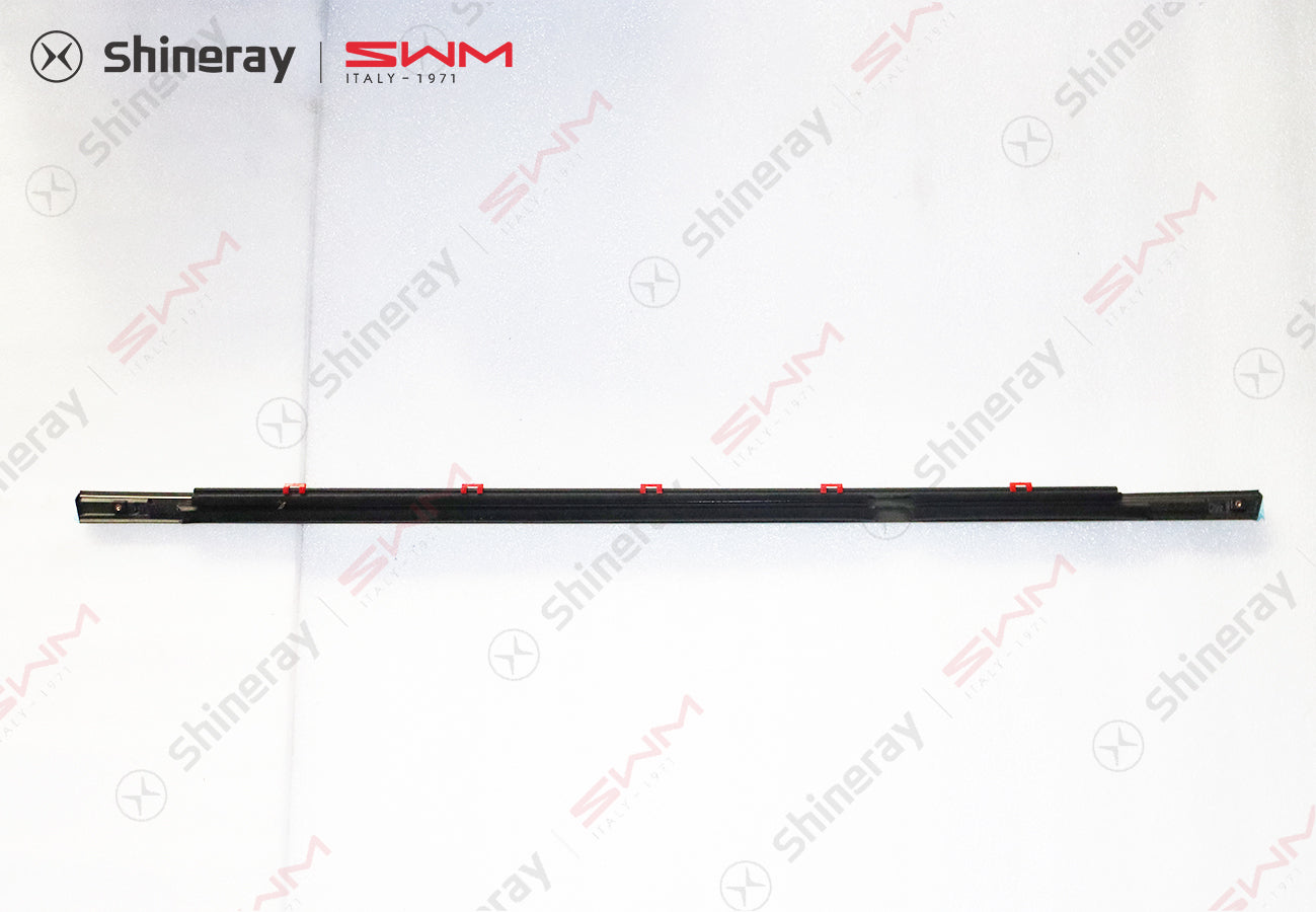 6203110-DA010-A000000>Left rear door water cutting assembly (with bright strip)