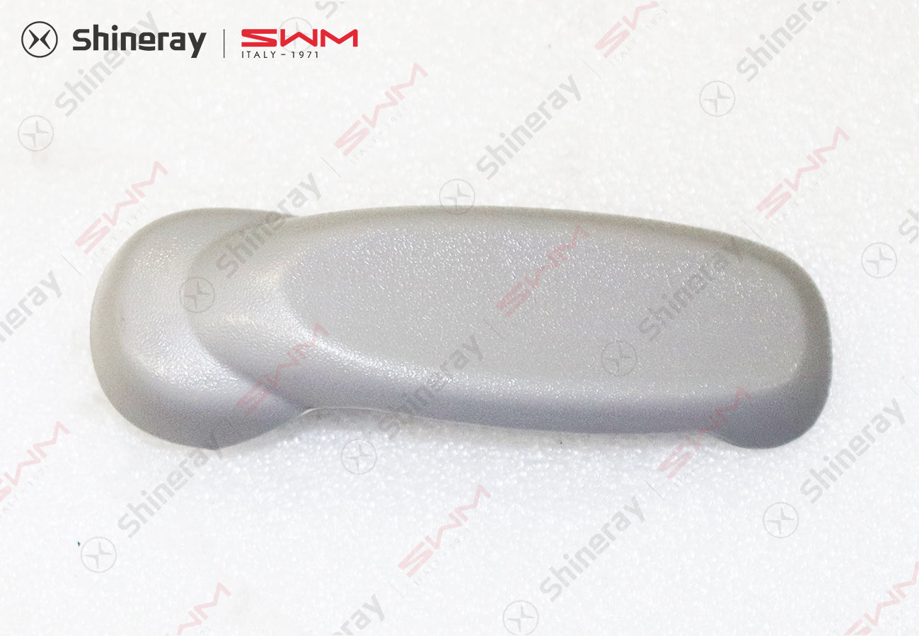 6702107-BB010-A000000>Pull handle for internal door opening (light color