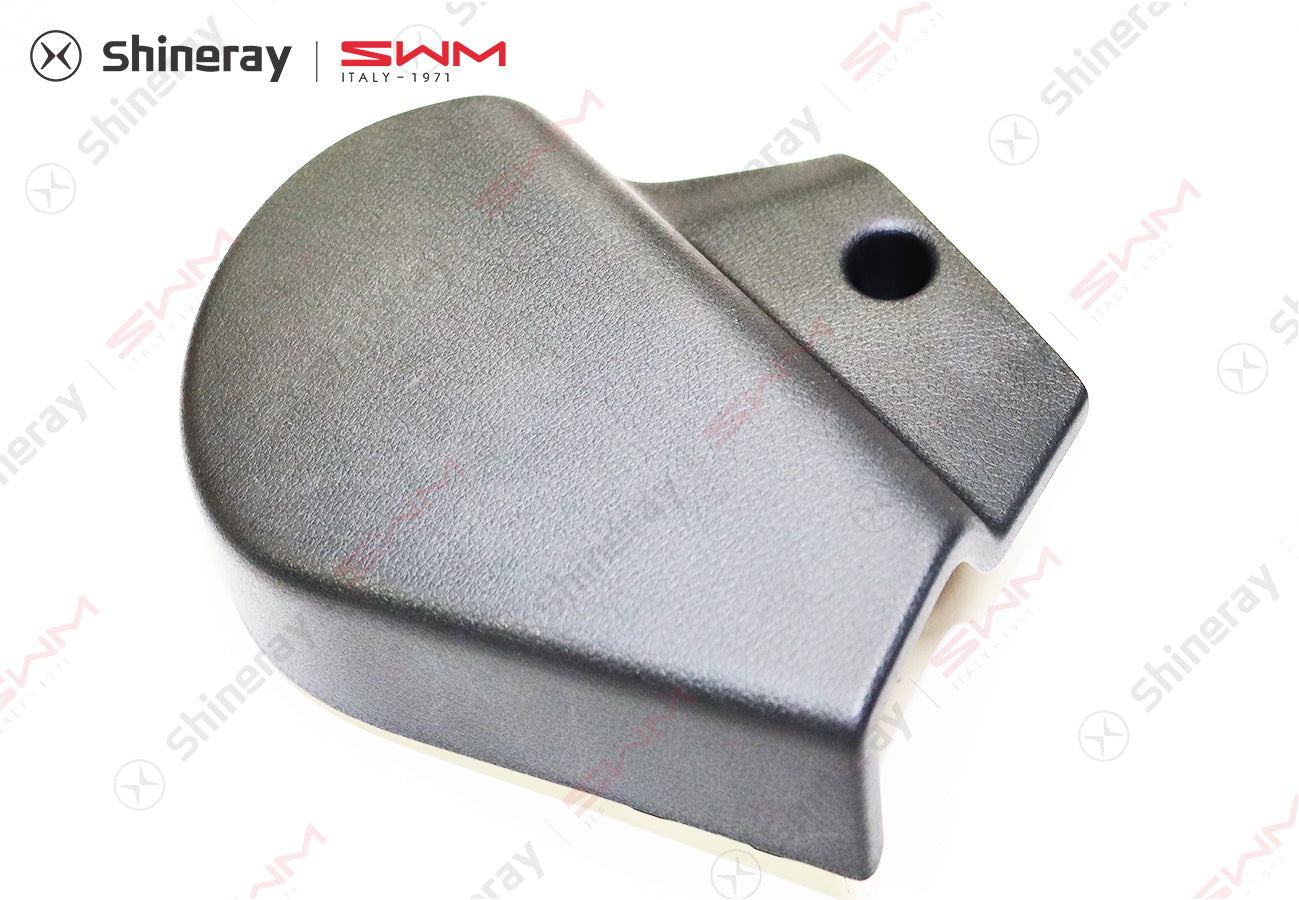 6800107-E0010-A000000>Driver's seat inner side panel