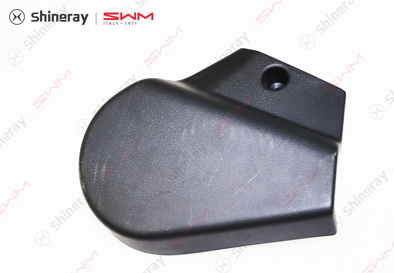 6800107-E0010-A000000>Driver's seat inner side panel