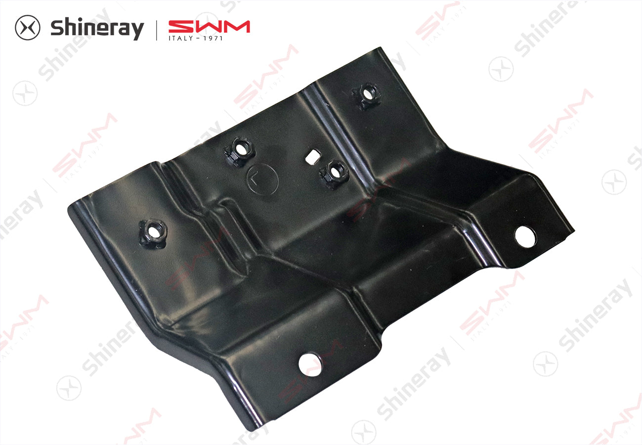 8400321-E002L-B100000>Speaker bracket left component>7DCT, 6AT