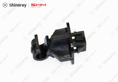 8402302-E0010-A000000>Fixed engine compartment support rod buckle