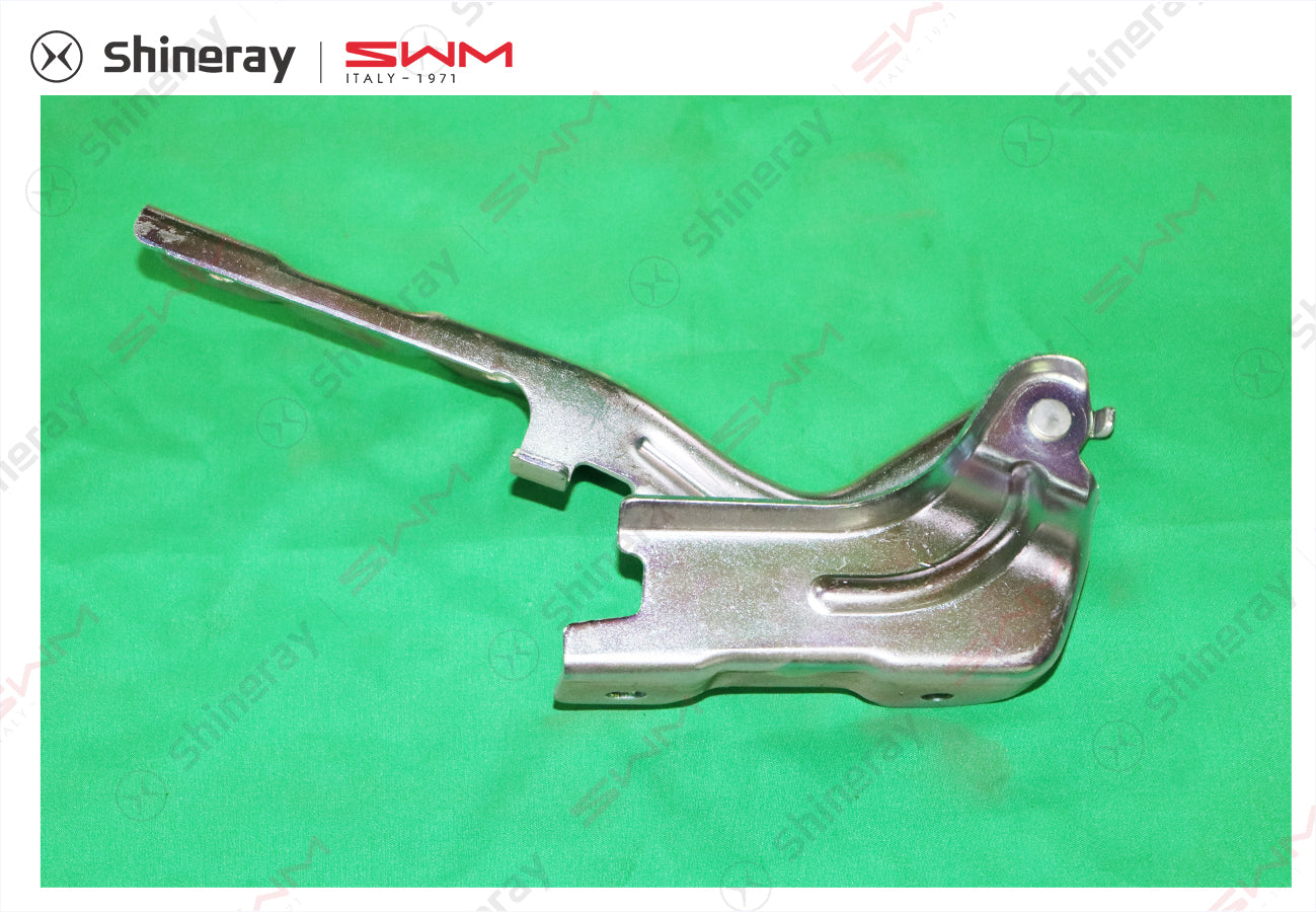 8402610-D0010-B100000>Engine hood hinge left