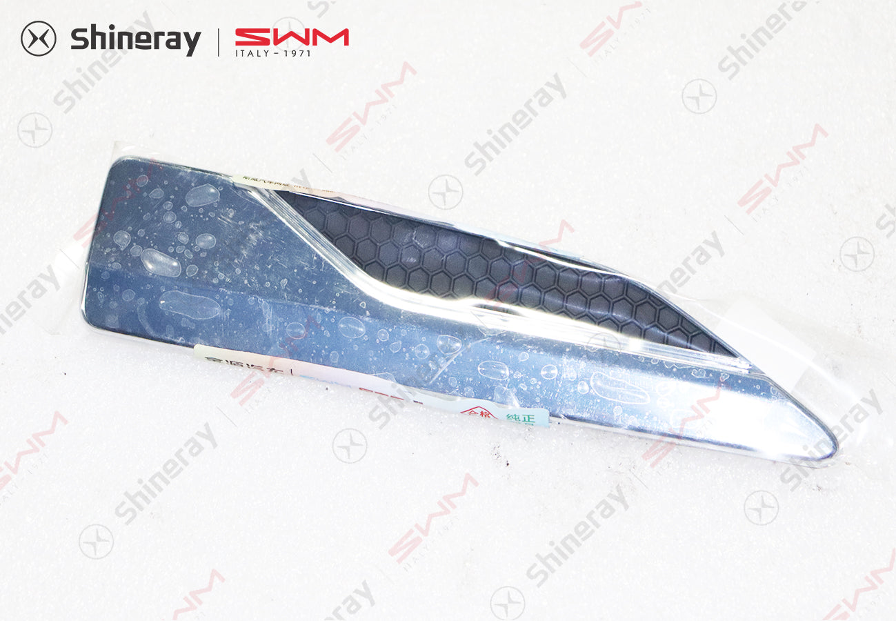 8511111-BB010-A000000>Left wing panel trim