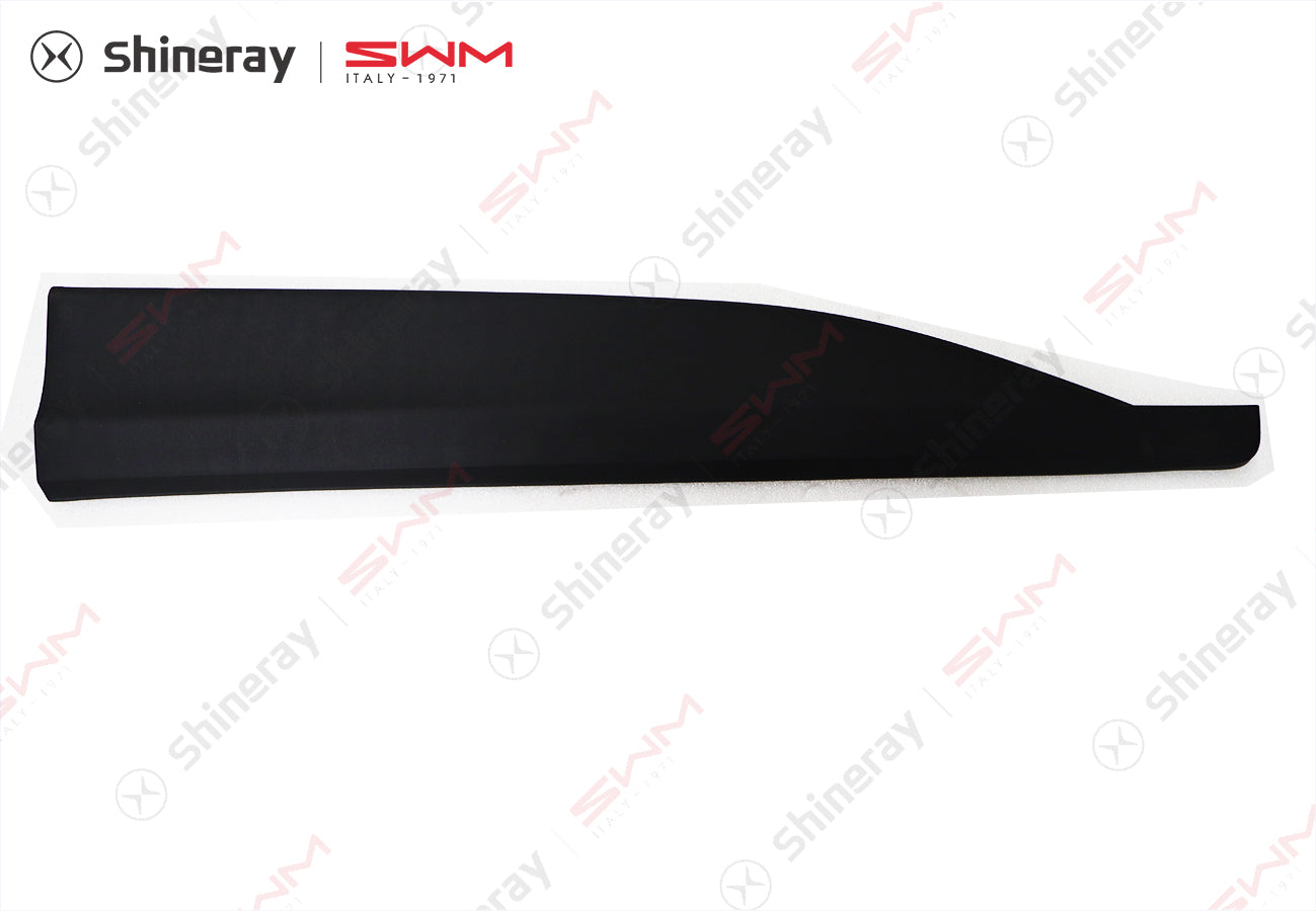 8512200-D0010-A000000>Right Front Door Rub Strip