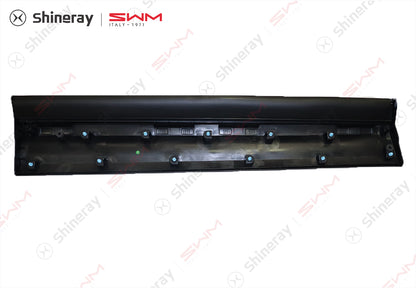 8512200-E0040-A000000>Right front door anti scratch strip assembly