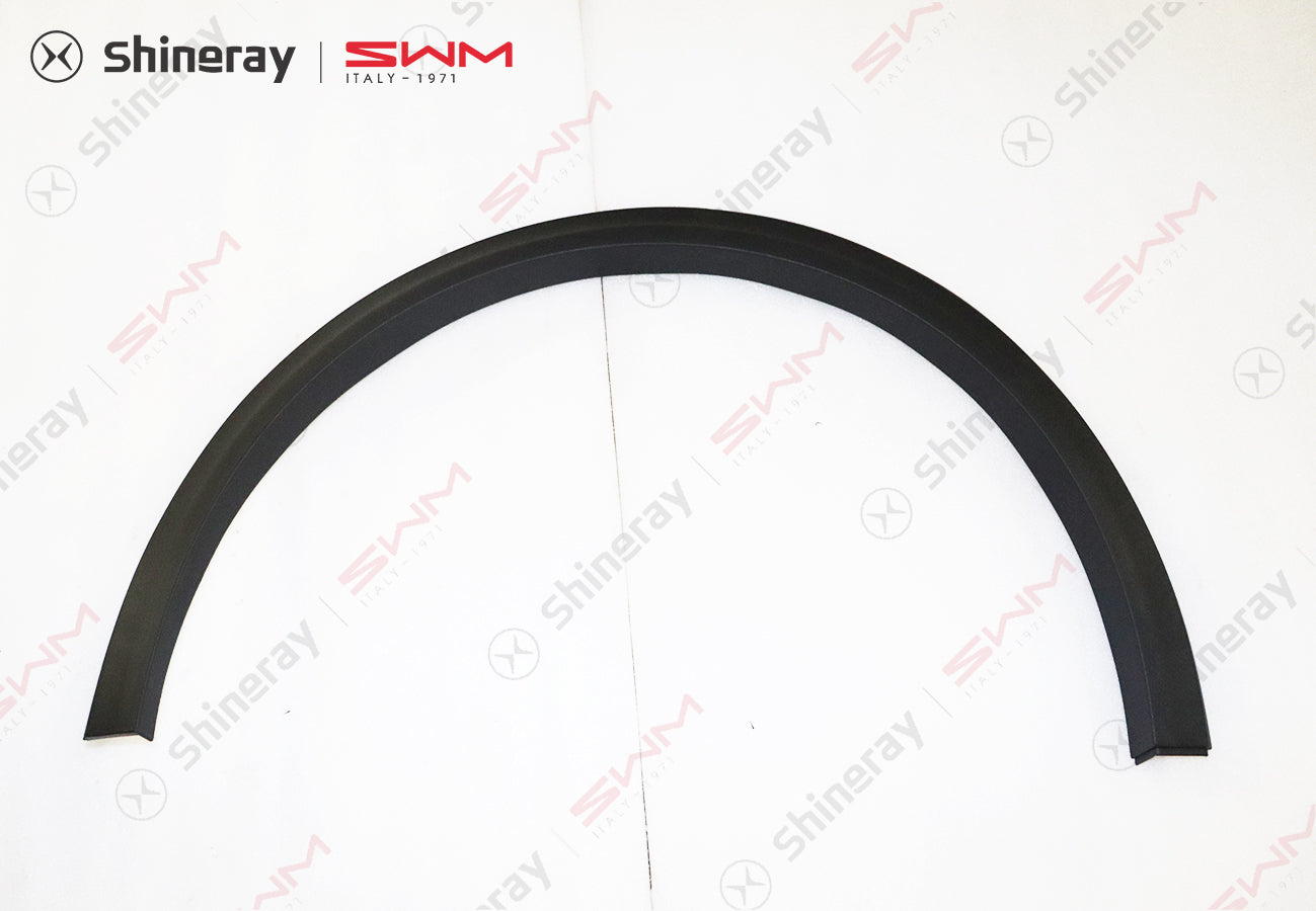 8512700-D0010-A000000>Left front fender flare