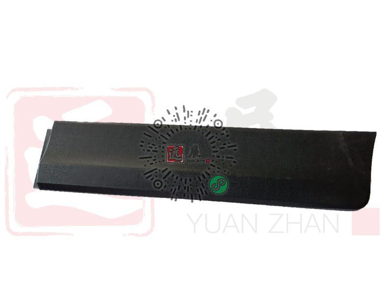 8512300-D0010-A000000>Anti scratch strip for left rear door
