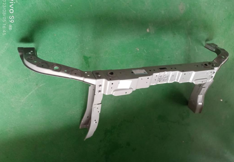 8400100-FA030-A039000>Front end frame assembly (high-end headlights+engine compartment decoration) (electrophoretic)