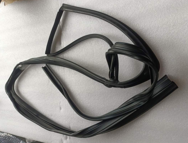 6203011-C0010-A100000>Sealing strip for left rear door guide groove